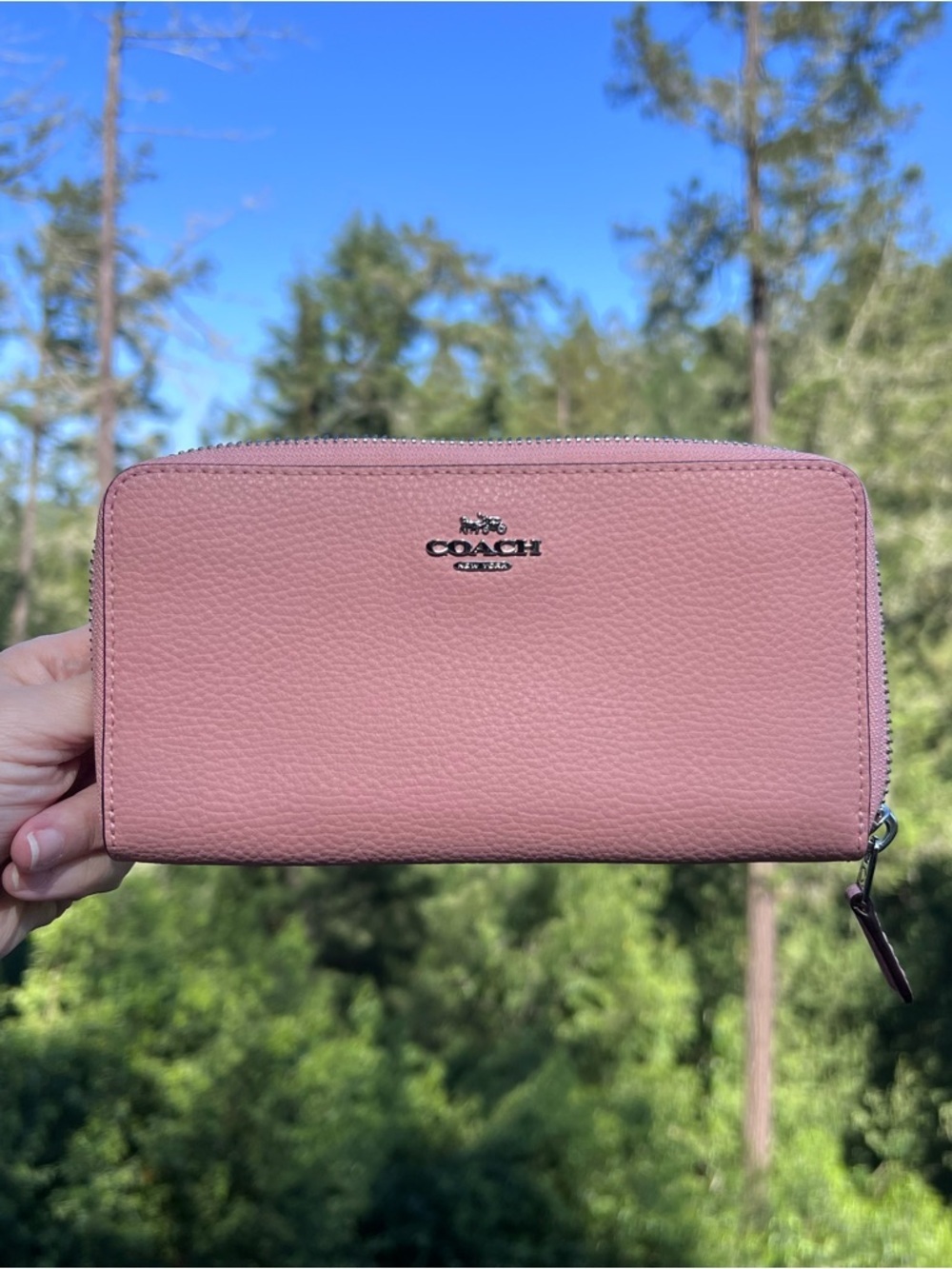 COACH Long Zip-Around Accordion Wallet Soft Pink with Silver Hardware AUTHENTIC